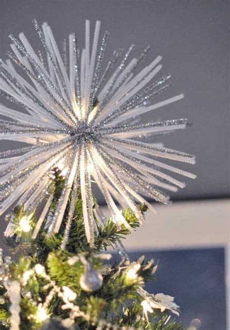 How to Make Your Own DIY Wicfan Tree Topper